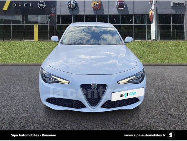 Alfa Romeo Giulia 2.2 AT8 140 kW image number 3