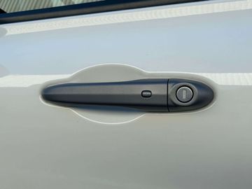 Car image 41