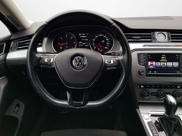 Volkswagen Passat Variant 2.0 TDI DSG Comfortline 110 kW image number 11