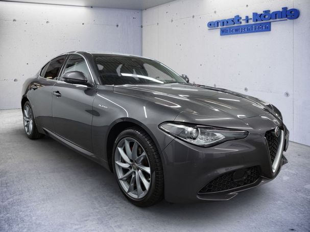 Alfa Romeo Giulia 2.0 Turbo 16V AT8 Super 147 kW image number 2