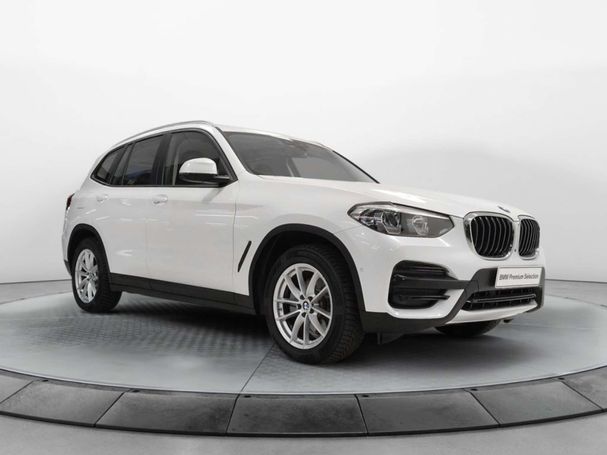 BMW X3 xDrive20d Advantage 140 kW image number 16