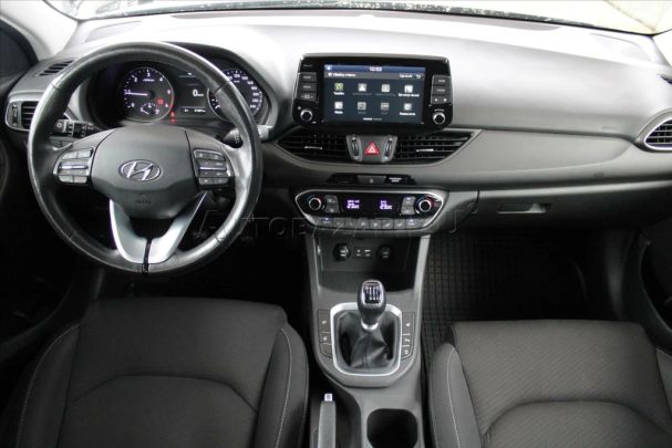 Hyundai i30 CRDI 85 kW image number 7