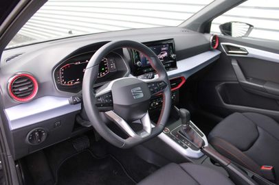 Car image 23