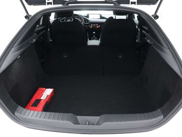 Car image 37