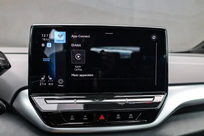 Car image 42