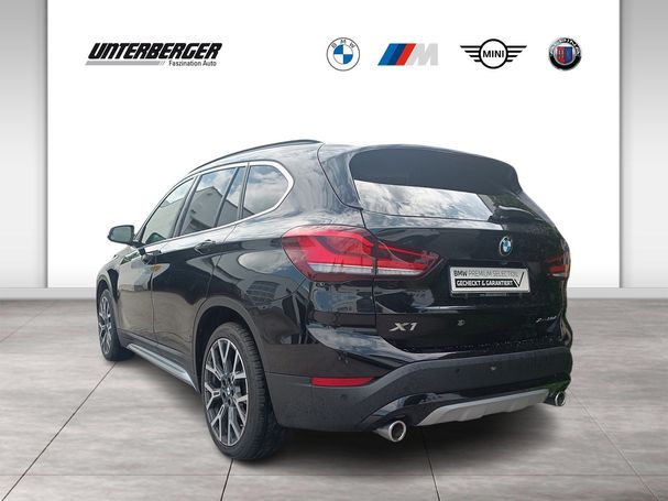 BMW X1 xDrive20d xLine 140 kW image number 3