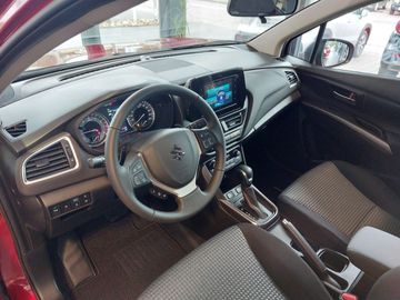 Car image 10