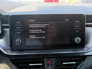 Car image 29