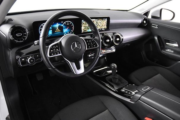 Mercedes-Benz A 180 100 kW image number 9