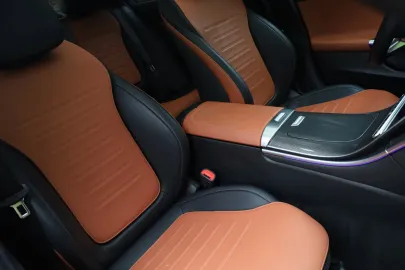 Car image 48