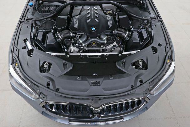 BMW 850i Gran Coupe xDrive 390 kW image number 27