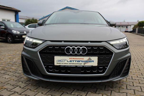 Audi A1 25 TFSI S-line Sportback 70 kW image number 3