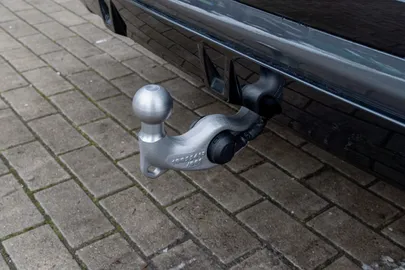 Car image 34