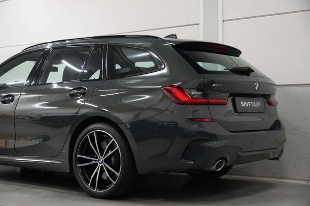 BMW 330e Touring M Sport xDrive 215 kW image number 37