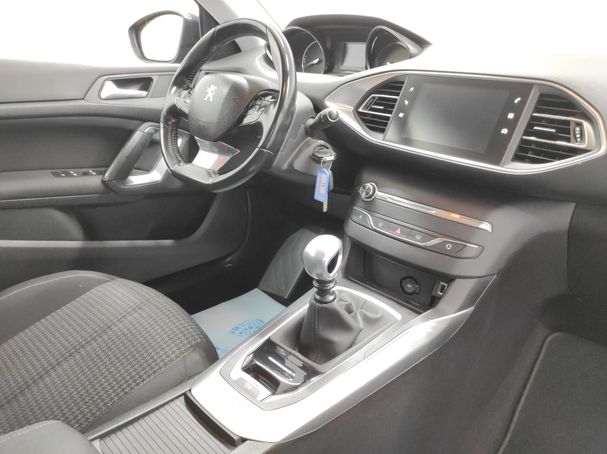 Peugeot 308 1.5 96 kW image number 39