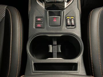 Car image 33