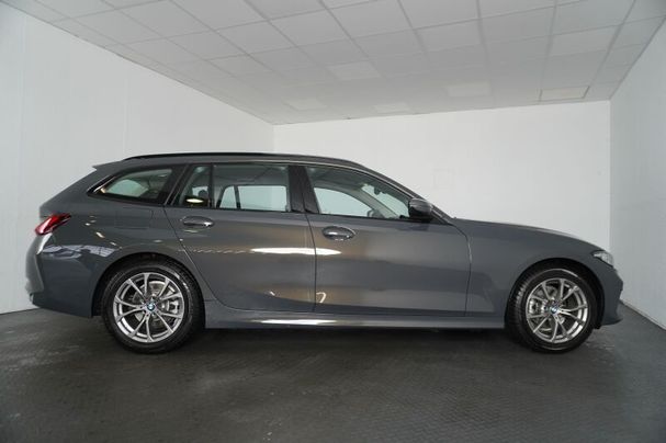 BMW 318i Touring 115 kW image number 7