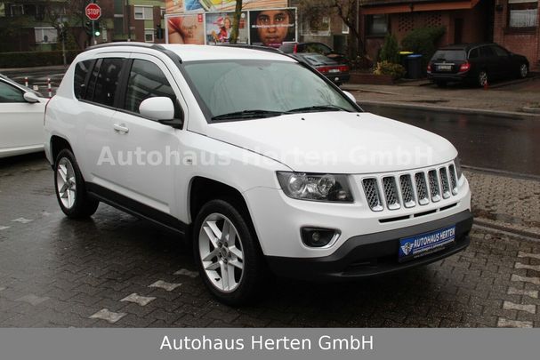 Jeep Compass 4x4 Limited 125 kW image number 2