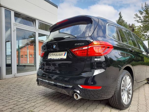 BMW 220i Gran Tourer 141 kW image number 8