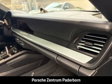 Car image 35