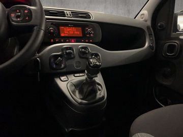 Car image 13