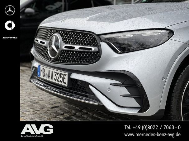 Mercedes-Benz GLC 300 e AMG 230 kW image number 7