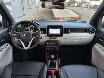 Car image 10