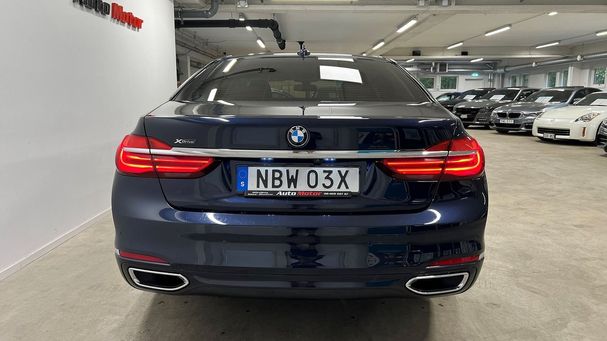 BMW 730d xDrive 196 kW image number 4