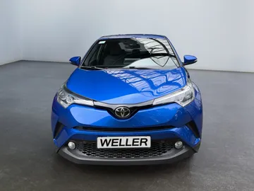 Car image 3