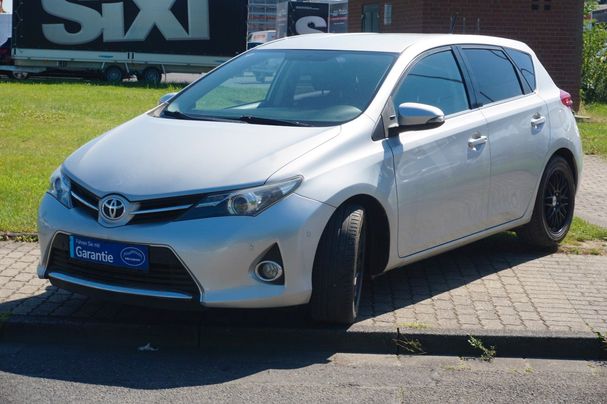 Toyota Auris 73 kW image number 1