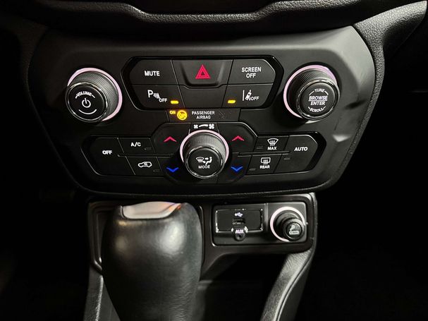 Jeep Renegade 1.3 Limited 110 kW image number 24