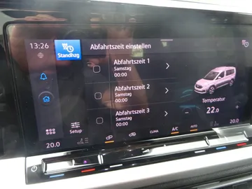 Car image 40