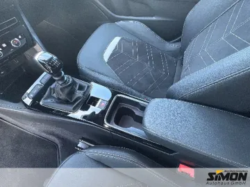 Car image 31