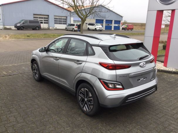 Hyundai Kona 64 kWh Select 150 kW image number 3