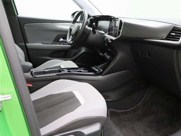 Car image 37