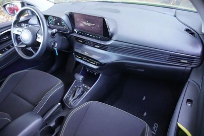 Car image 37