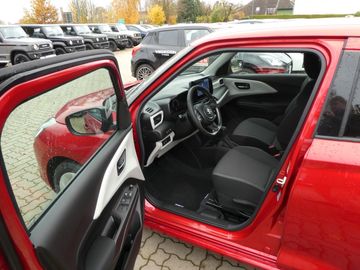 Car image 11