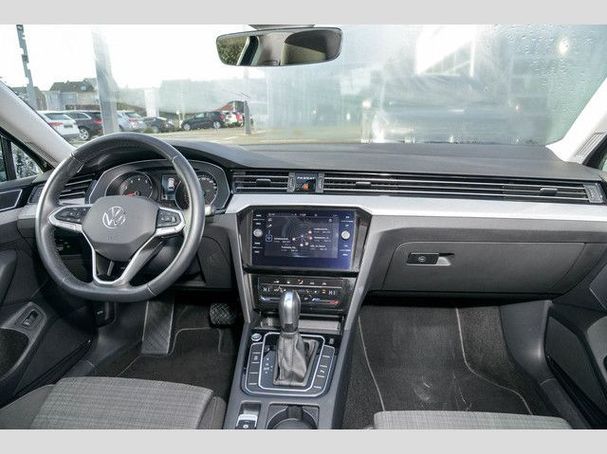 Volkswagen Passat Variant 1.5 TSI Business DSG 110 kW image number 4