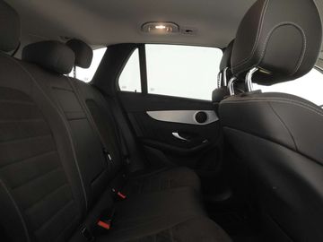 Car image 37