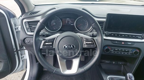 Kia XCeed 1.0 T-GDi 88 kW image number 32