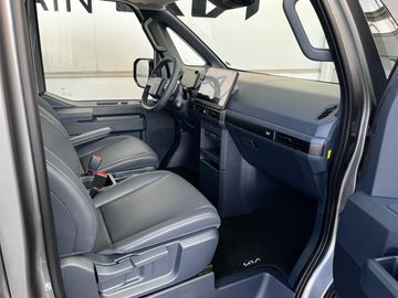 Car image 28