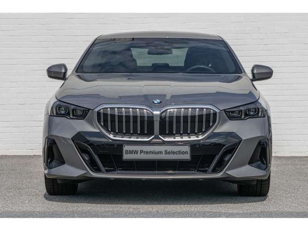 BMW 520i 140 kW image number 22