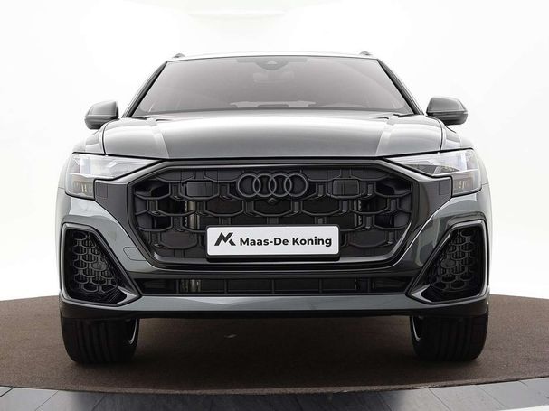 Audi Q8 55 TFSIe quattro 290 kW image number 18