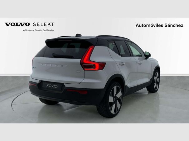 Volvo XC40 Plus 175 kW image number 7