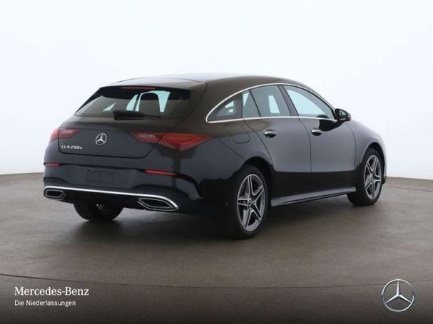 Mercedes-Benz CLA 250 Shooting Brake e 160 kW image number 3