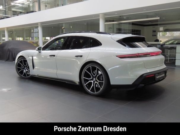 Porsche Taycan Sport Turismo 320 kW image number 3