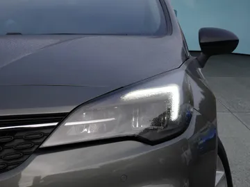 Car image 23