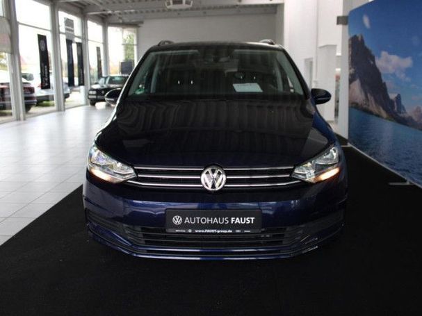 Volkswagen Touran DSG Comfortline 110 kW image number 4