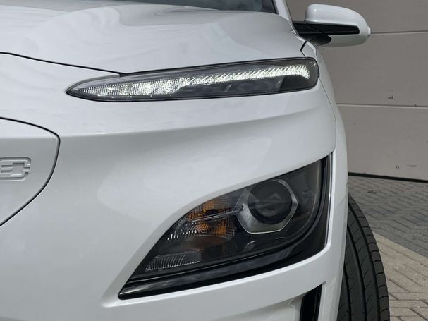 Hyundai Kona 100 kW image number 11