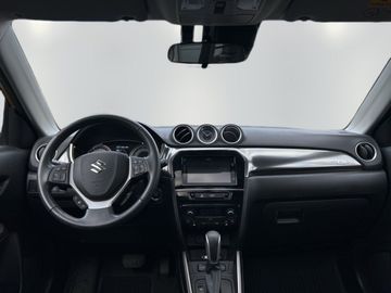 Car image 13